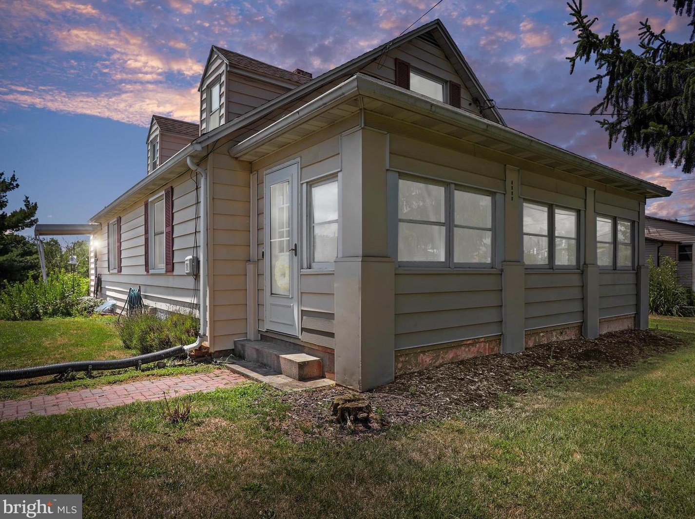 1054 Edenville Rd, Chambersburg, PA 17202