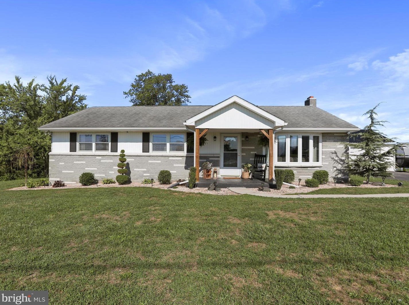 2641 Warm Spring Rd, Chambersburg, PA 17202