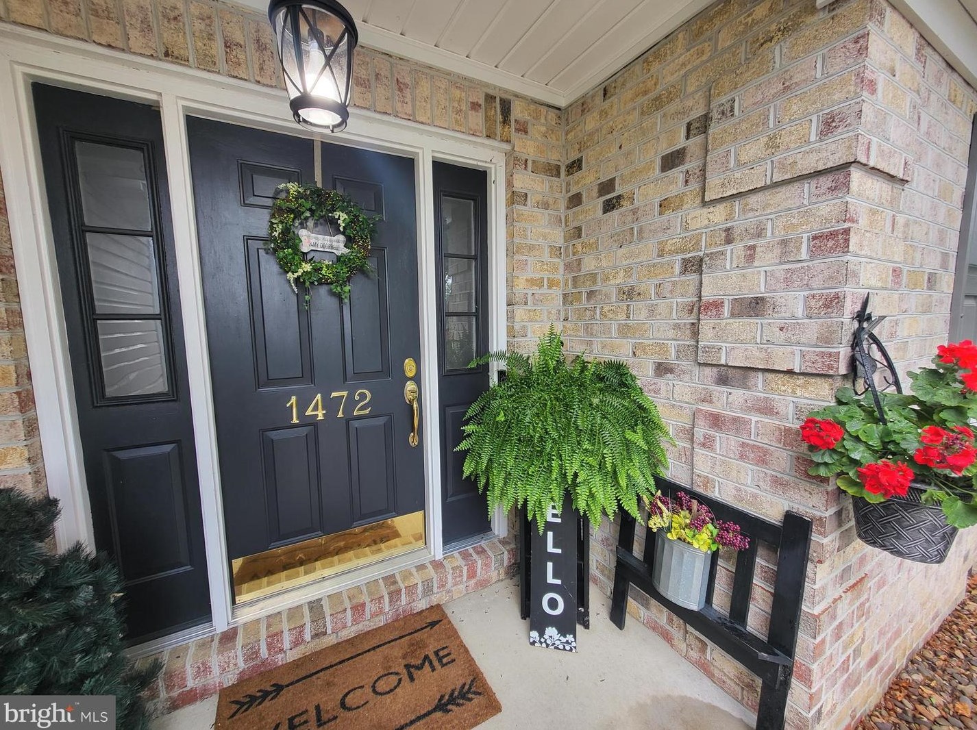1472 Spring Side Dr E, Chambersburg, PA 17202