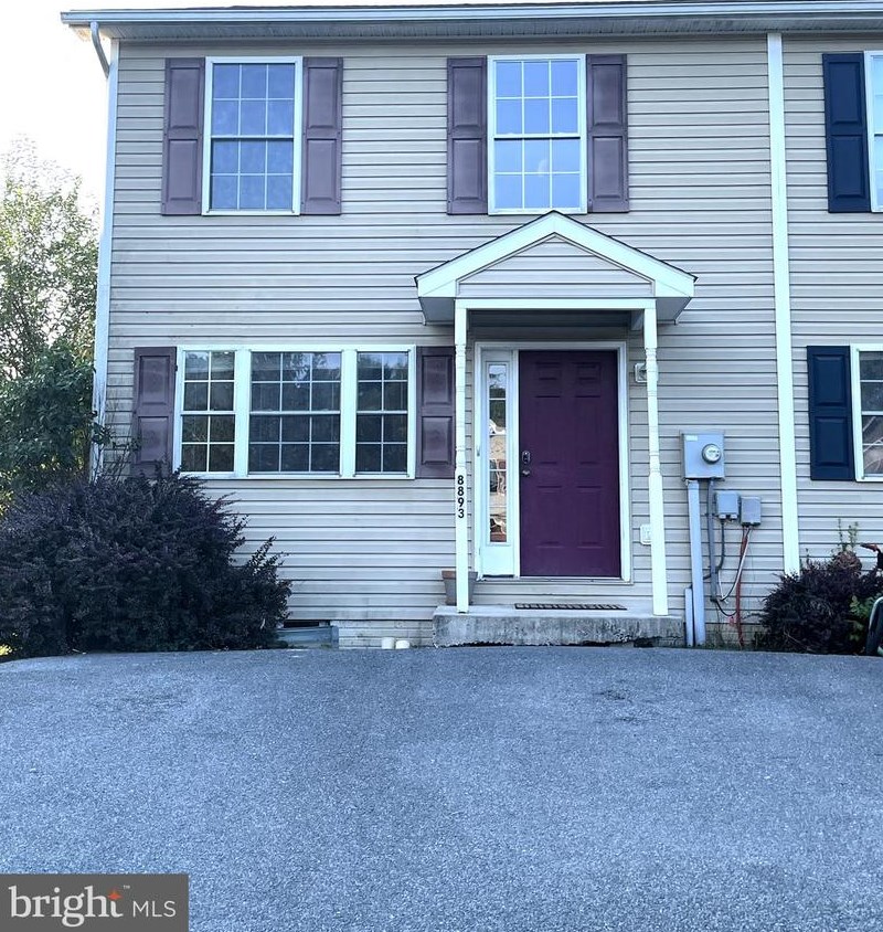 8893 Picadilly Cir, Roadside, PA 17268
