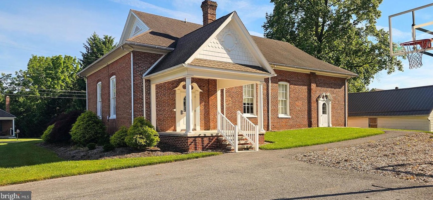 171 East Ave, Upton, PA 17225
