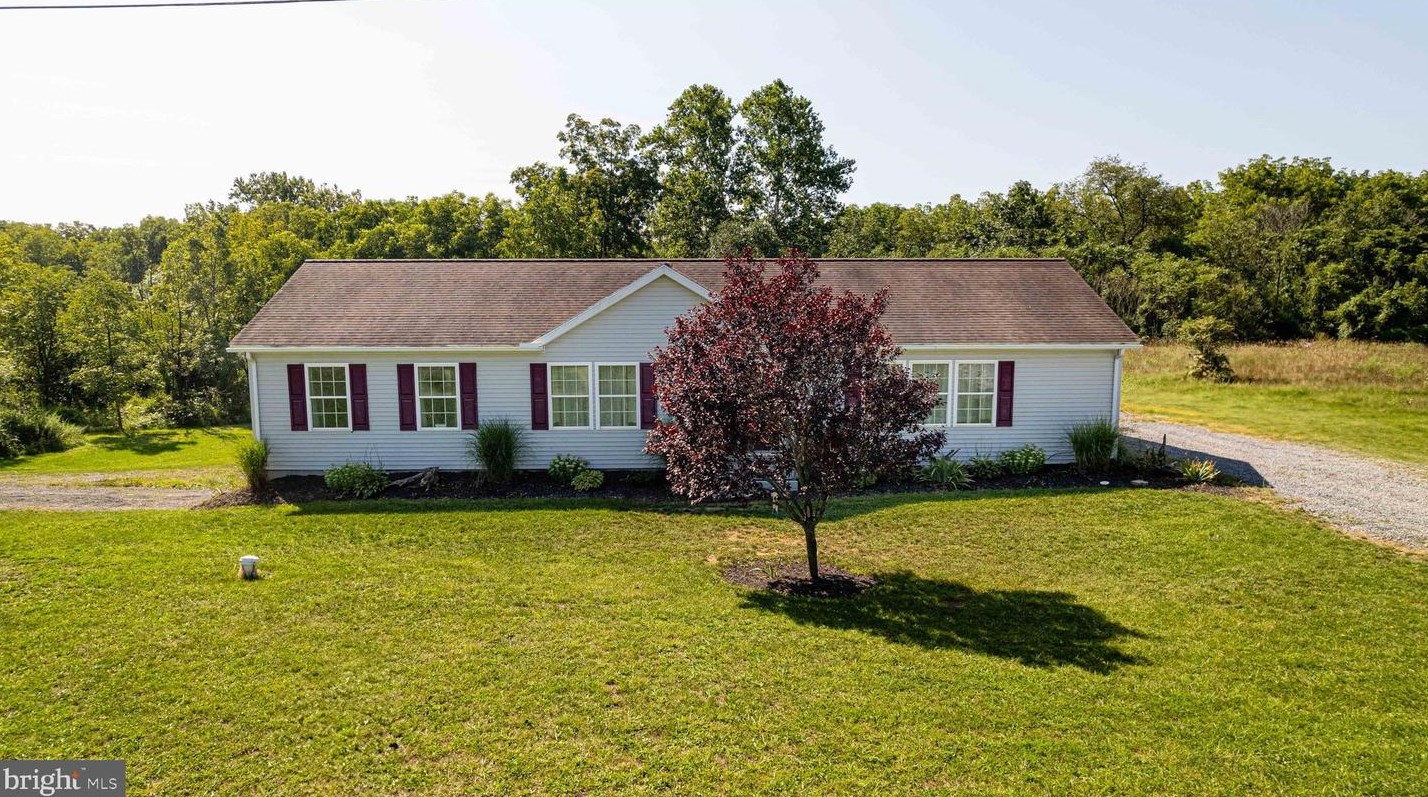 4574 Edenville Rd, Chambersburg, PA 17202