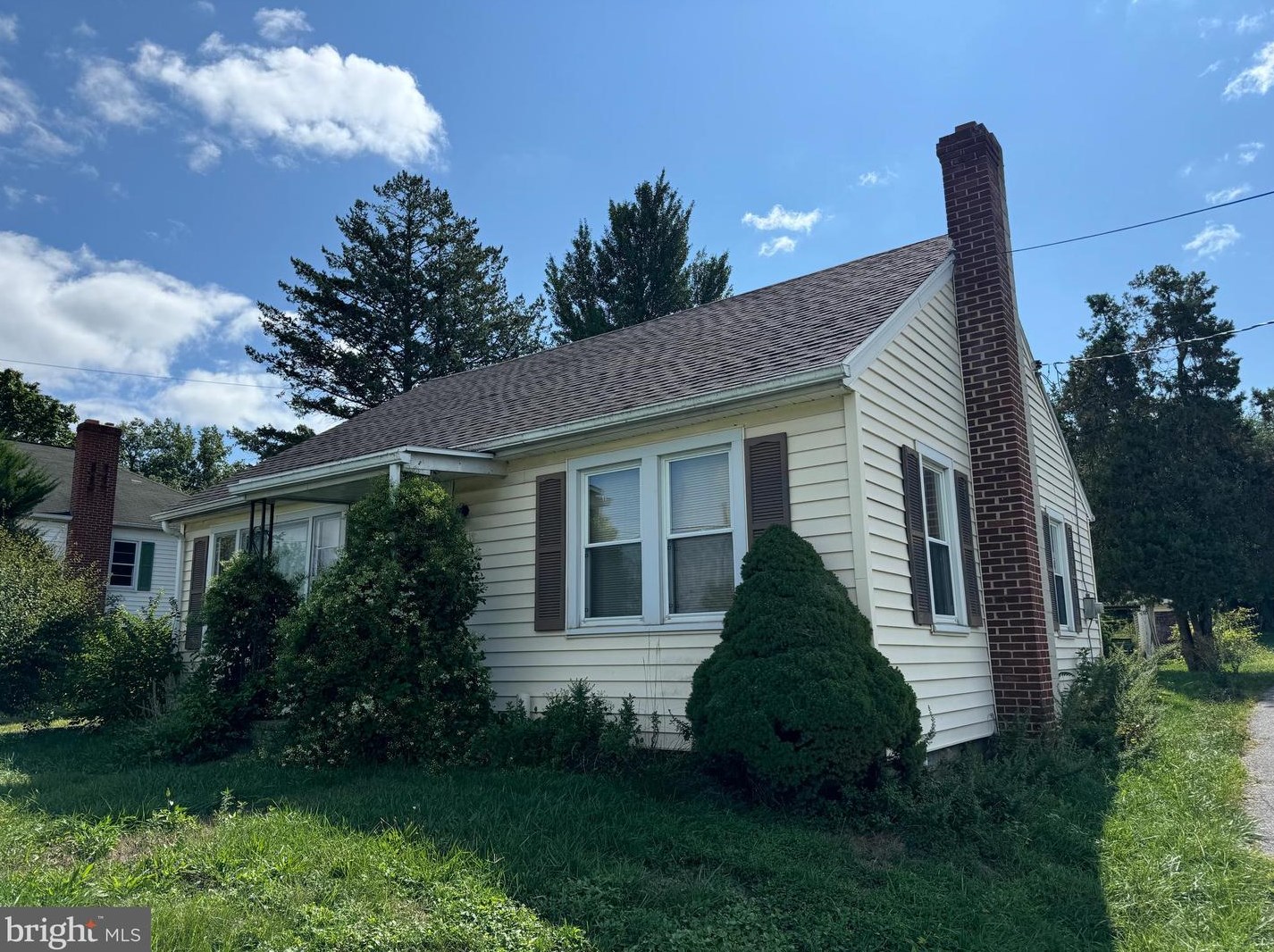 7140 Slabtown Rd, Roadside, PA 17268