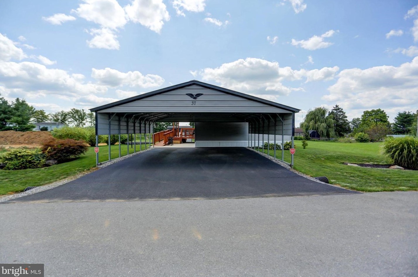 37 Maizefield Dr, Lees Cross Roads, PA 17257