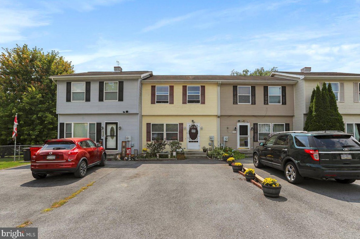 8760 Kings Rd, Roadside, PA 17268