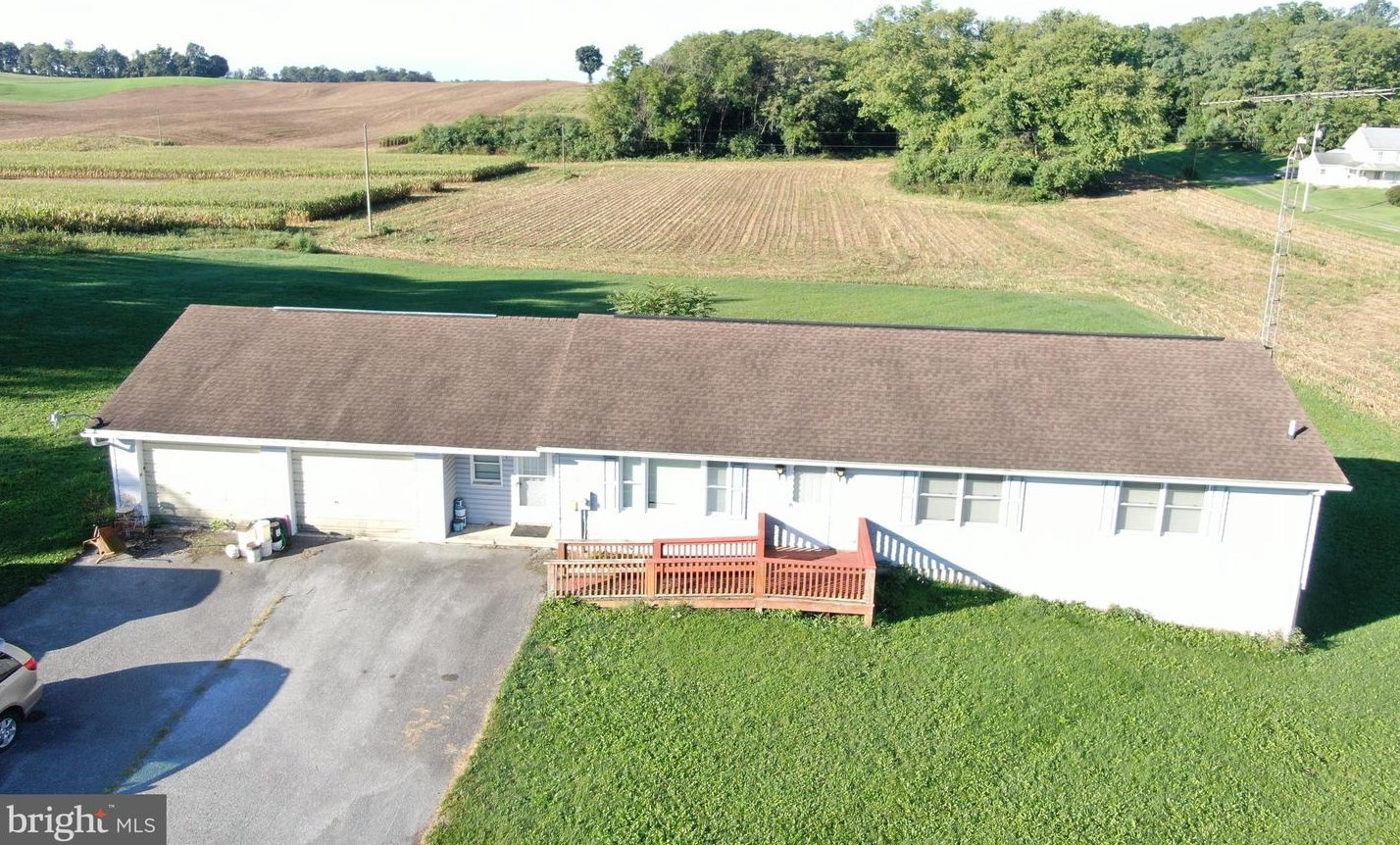 6736 Rock Hill Rd, Roadside, PA 17268