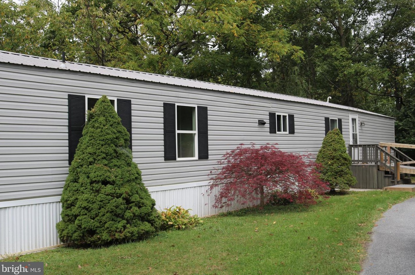 10541 Ash Dr, Roadside, PA 17268