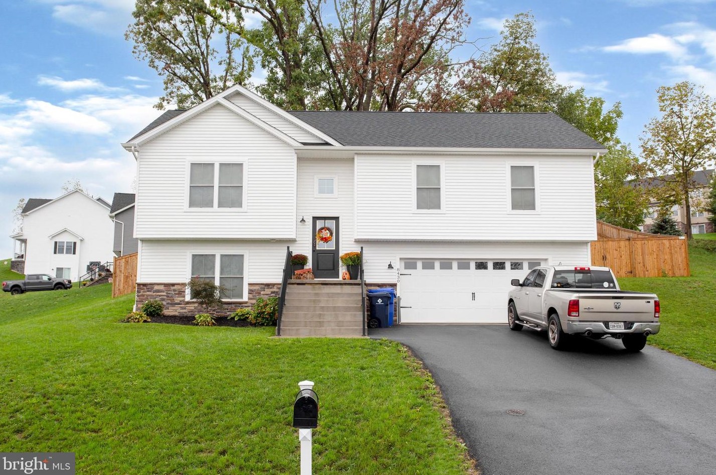 8430 Capri Ct, Roadside, PA 17268