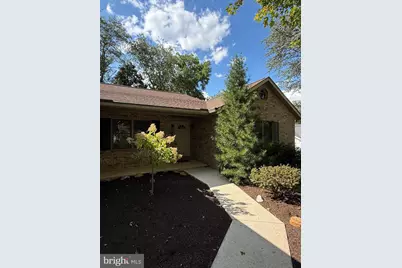 7010 Fairway Oaks, Fayetteville, PA 17222 - Photo 2