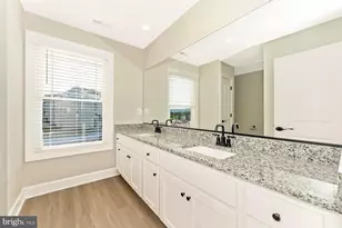 430 Abigail Ave, Waynesboro, PA 17268 - Photo 18