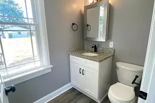 546 E King St, Chambersburg, PA 17201 - Photo 14