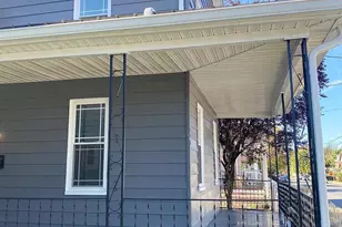 546 E King St, Chambersburg, PA 17201 - Photo 4