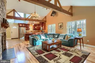 8620 Monns Gap Rd, Waynesboro, PA 17268 - Photo 12