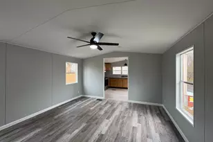 504 Cleveland Ave Ext, Waynesboro, PA 17268 - Photo 6