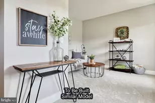 8761 Jocelyn Dr, Waynesboro, PA 17268 - Photo 2