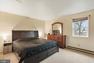 1171 Ridgeview Dr, State Line, PA 17263 - Photo 12