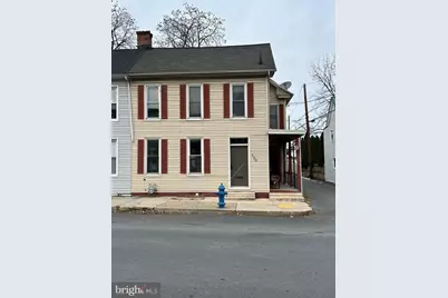 139 E Catherine Street, Chambersburg, PA 17201 - Photo 2