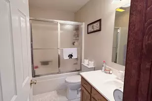 6071 Greenbriar Ct, Fayetteville, PA 17222 - Photo 46