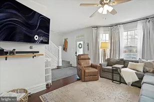 542 E Liberty St, Chambersburg, PA 17201 - Photo 6