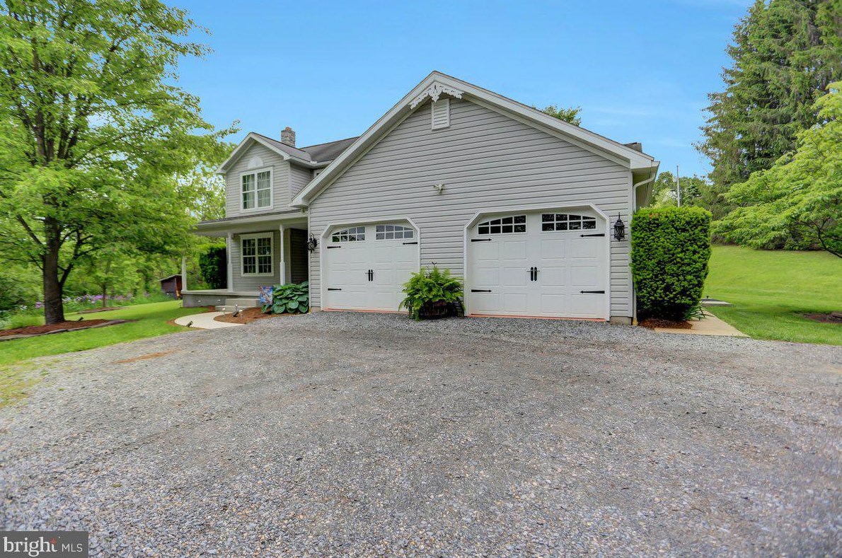 151 Oak Ridge Dr, Mc Connellsburg, PA 17233