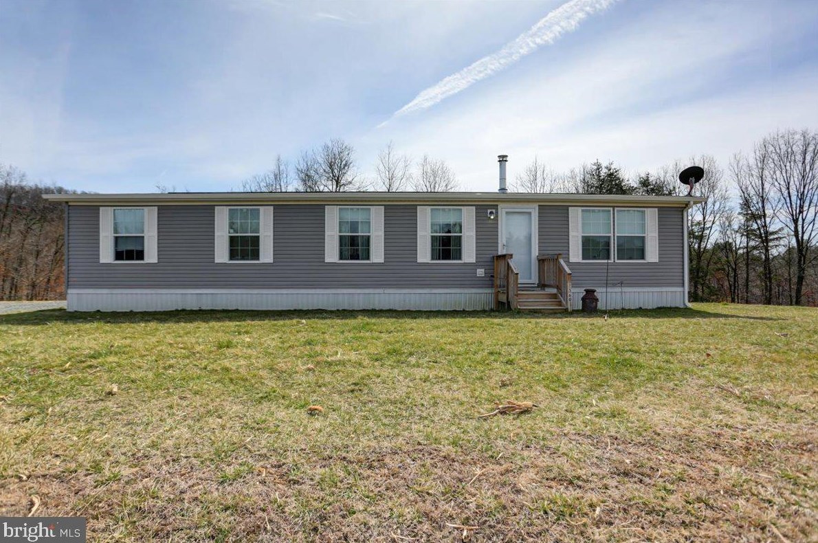 360 Coon Hollow Rd, Stoneybreak, PA 17267