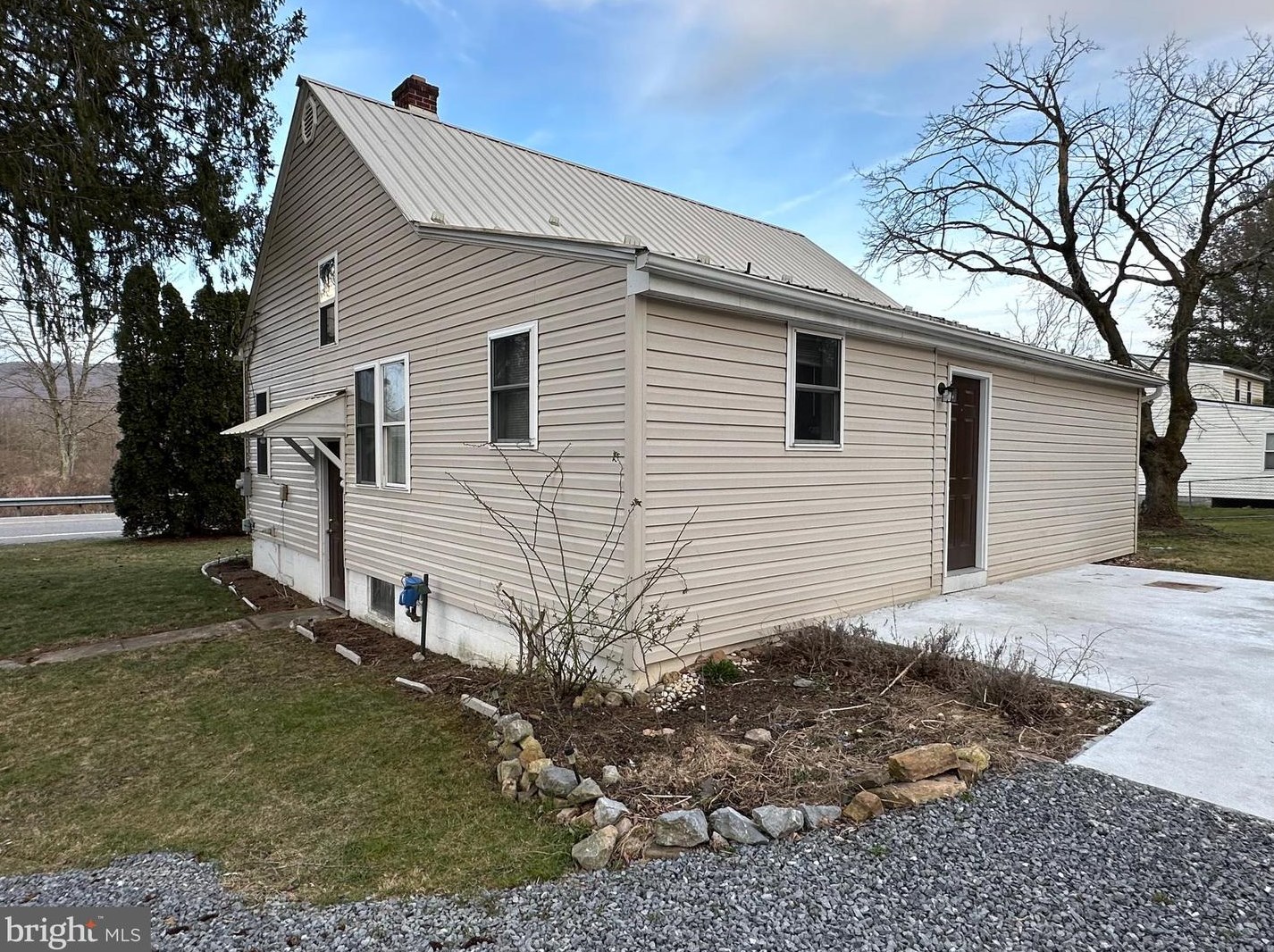 26207 Great Cove Rd, Mc Connellsburg, PA 17233