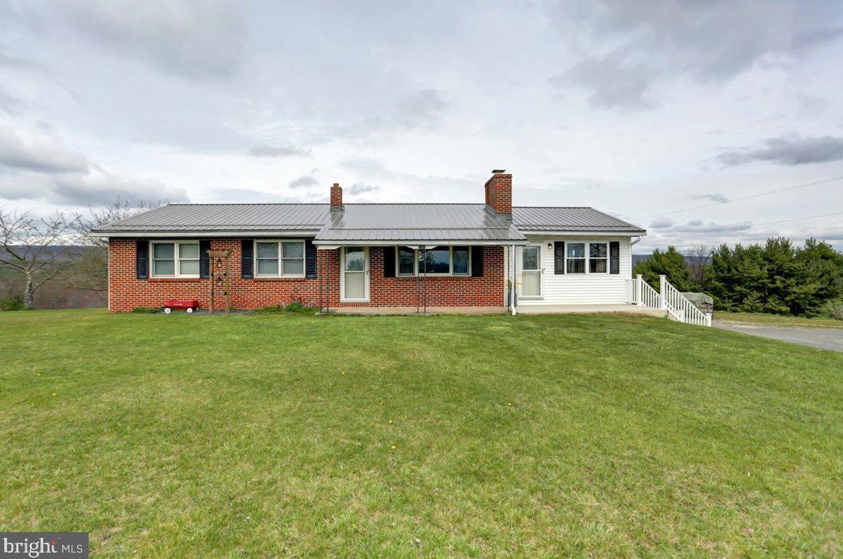 2203 Dublin Mills Rd, Hustontown, PA 17229-9117