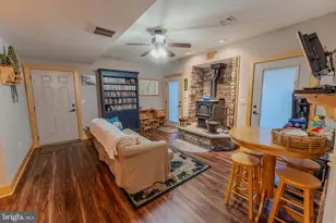 370 Kalers Loft Ln, Crystal Spring, PA 15536 - Photo 28