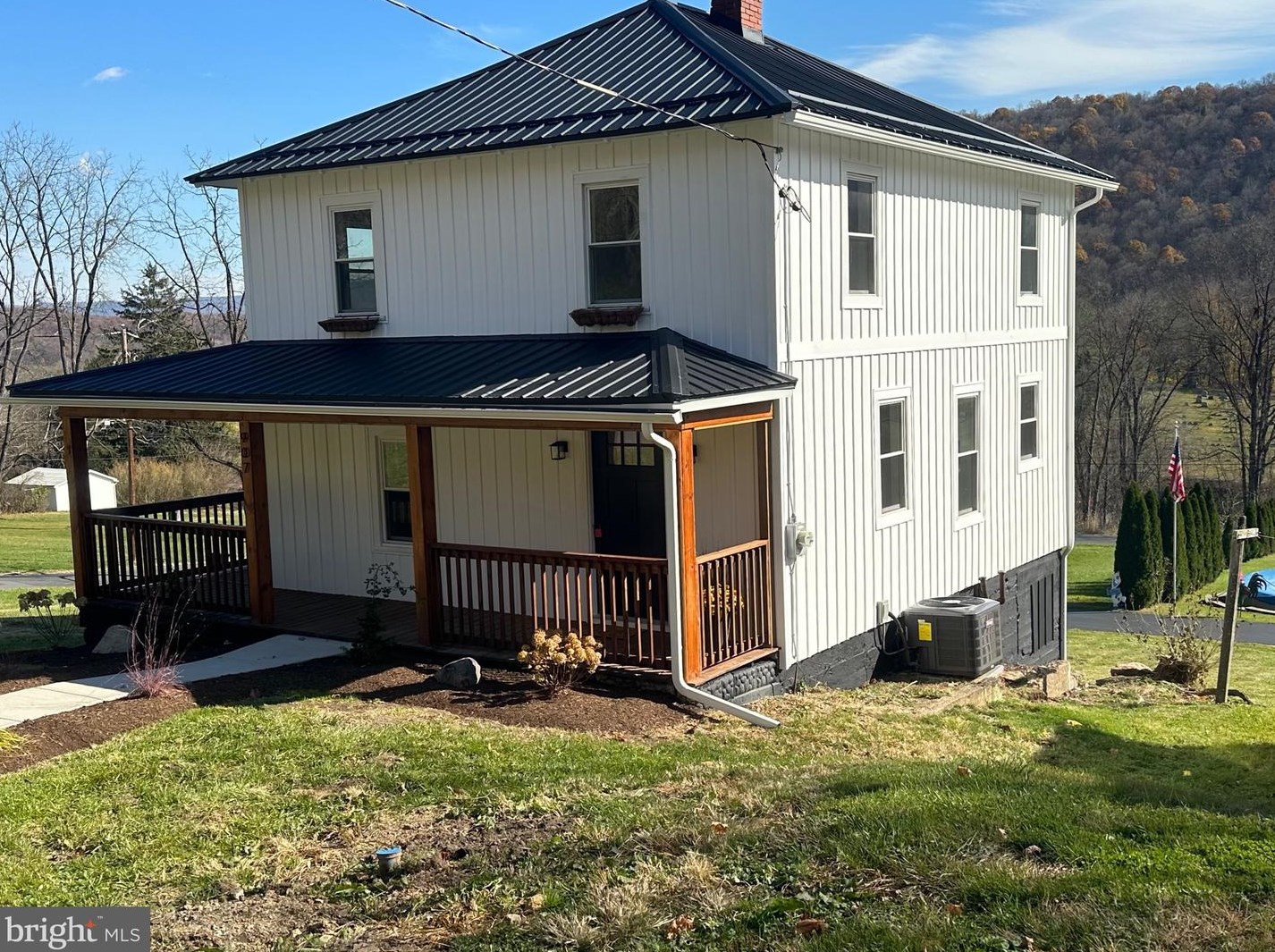 907 S Jefferson St, Shirleysburg, PA 17066