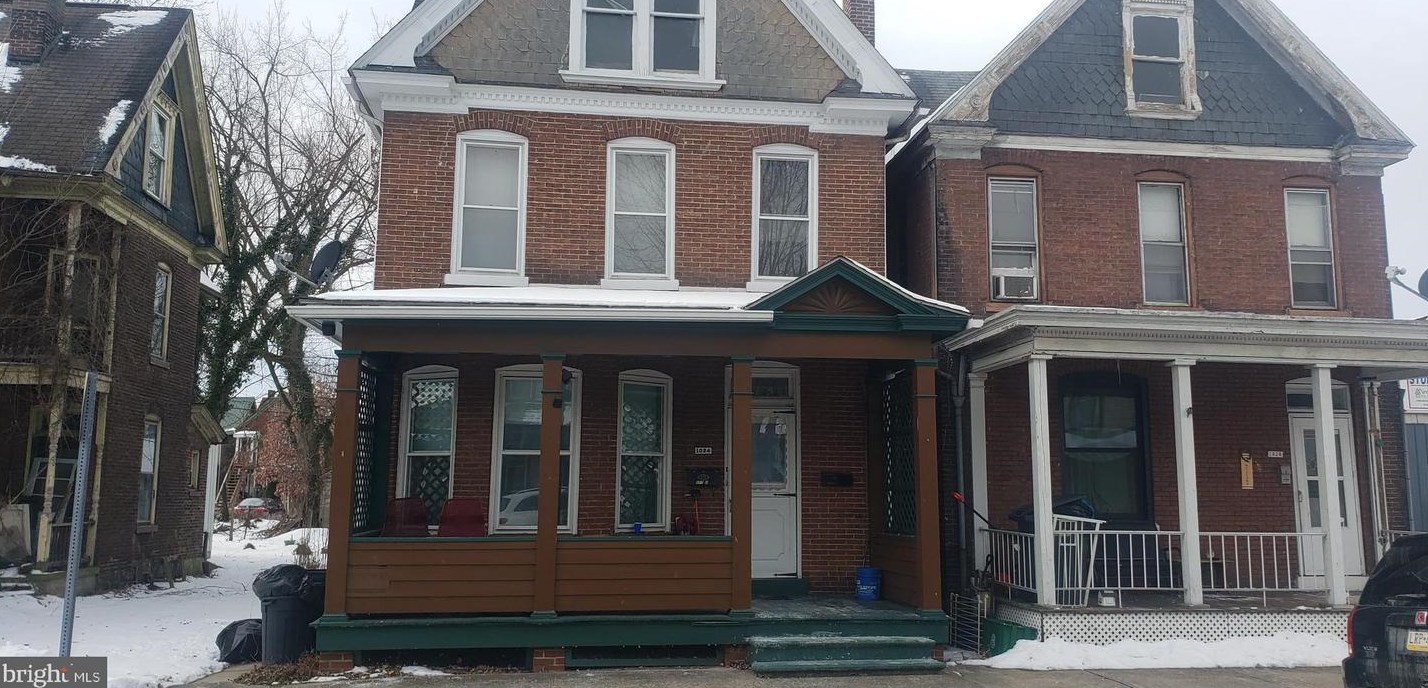 1024 Mifflin St, Huntingdon, PA 16652-1820