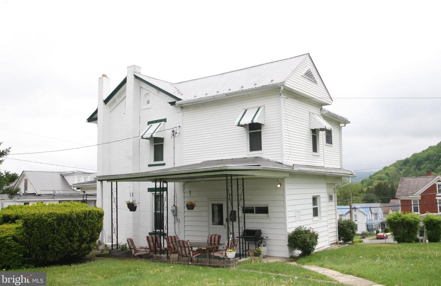 3 W Halley St, Shirleysburg, PA 17066