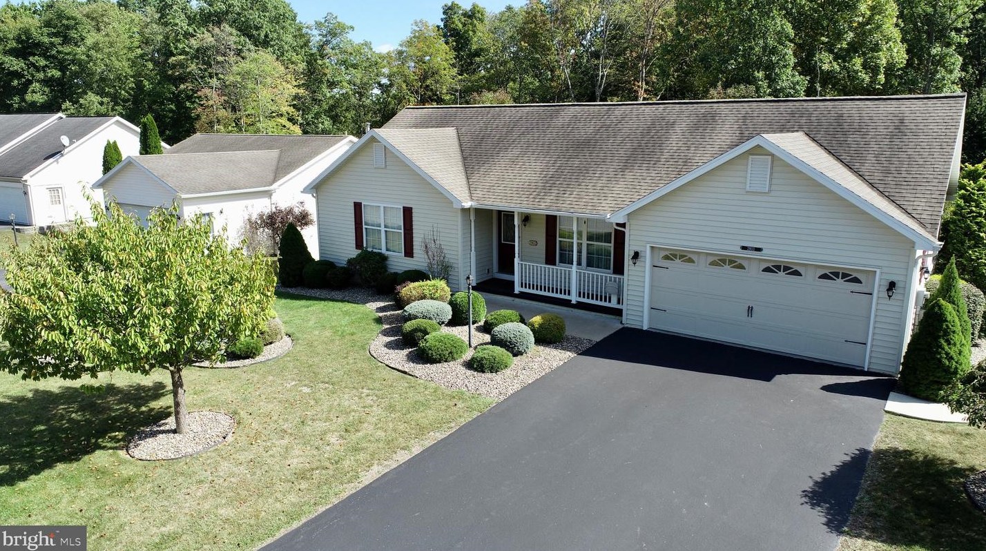 2803 Chapel Hill Rd, Huntingdon, PA 16652