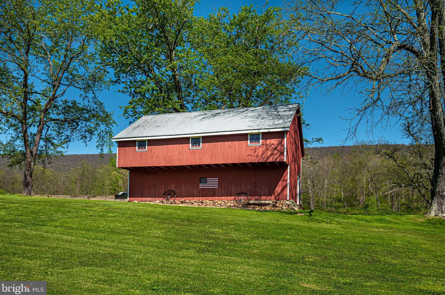 15571 Route 35 S, Mifflin, PA 17058