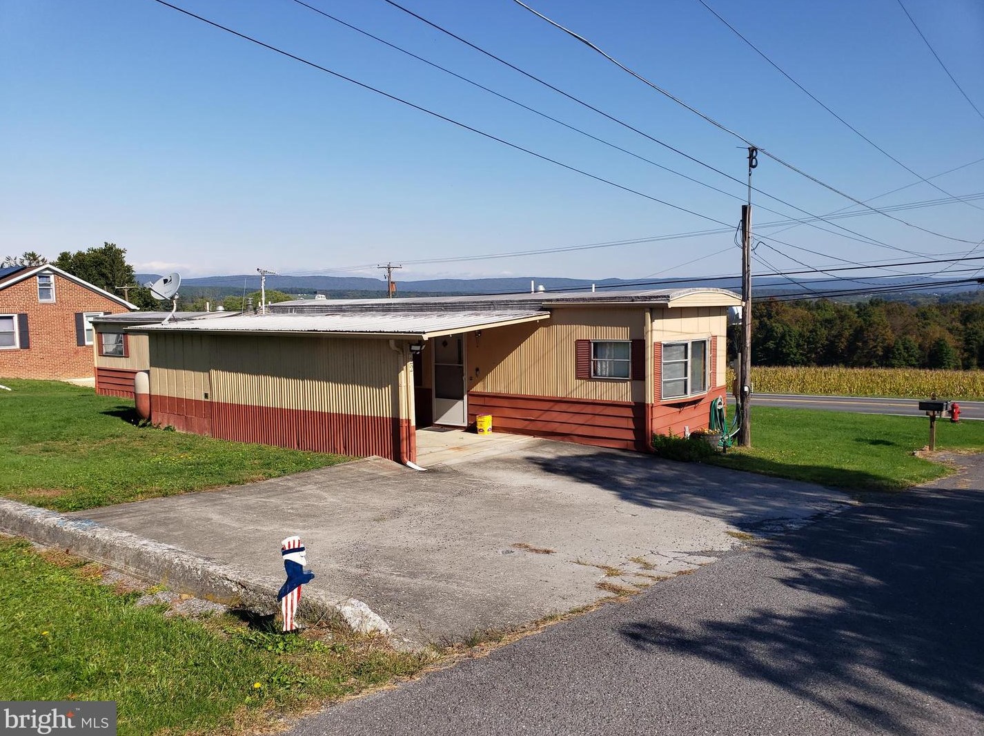 22 Fairman Rd, East Salem, PA 17059-7750