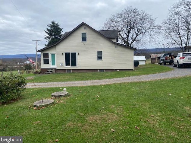 127 Academy Rd, Academia, PA 17082
