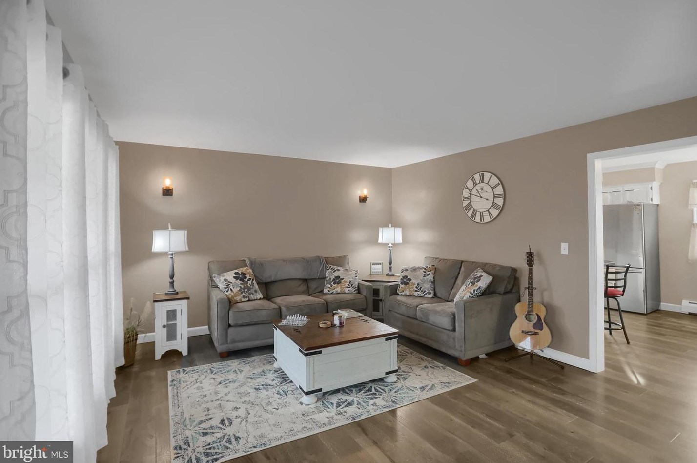 204 Oak Dr, Maze, PA 17094