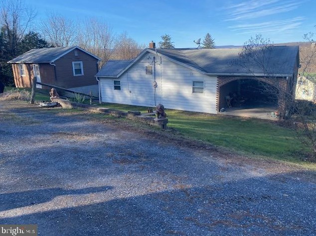 112 River View Ln, Academia, PA 17082