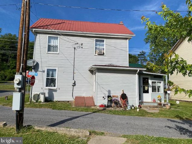 6736 William Penn Hwy, East Salem, PA 17059