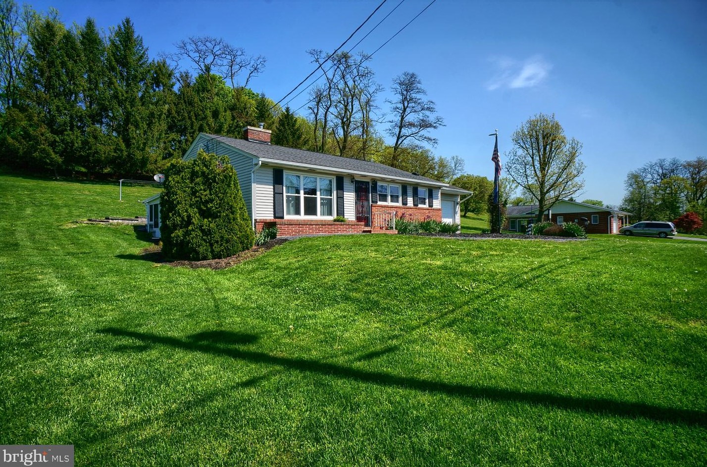 103 Pennsylvania Ave, East Salem, PA 17059-8058