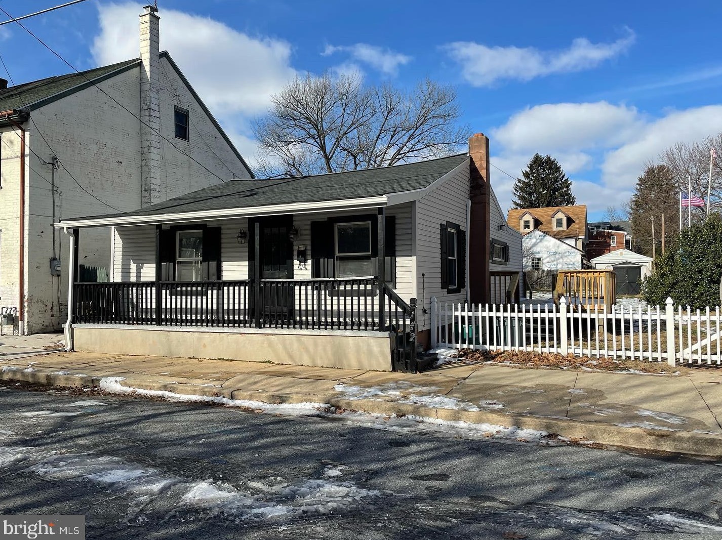 142 Front St, Marietta, PA 17547-1503