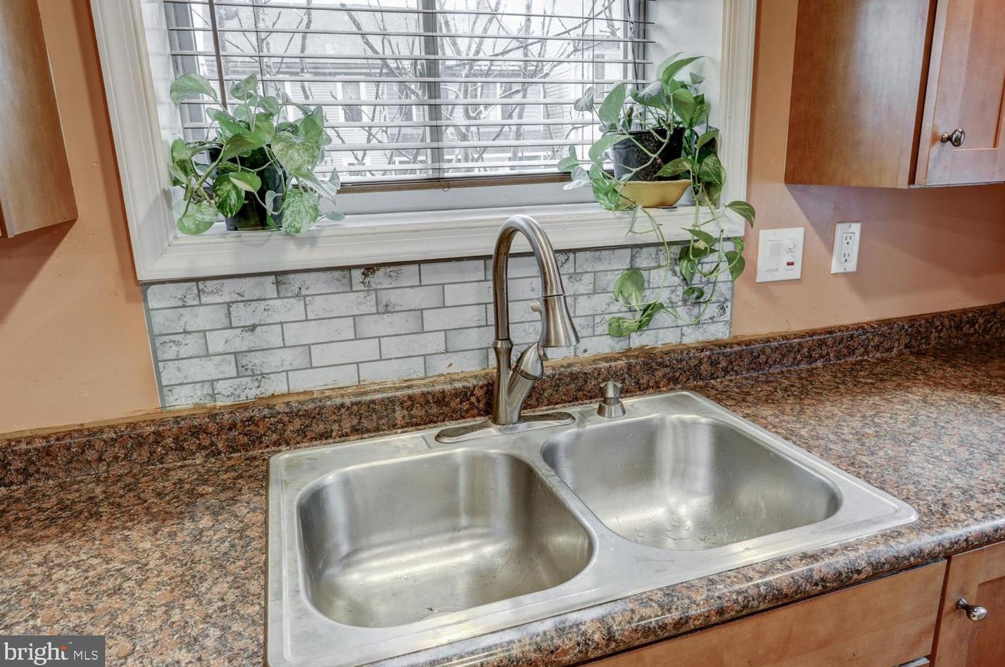 434 Market St, Marietta PA 17547-1607 exterior