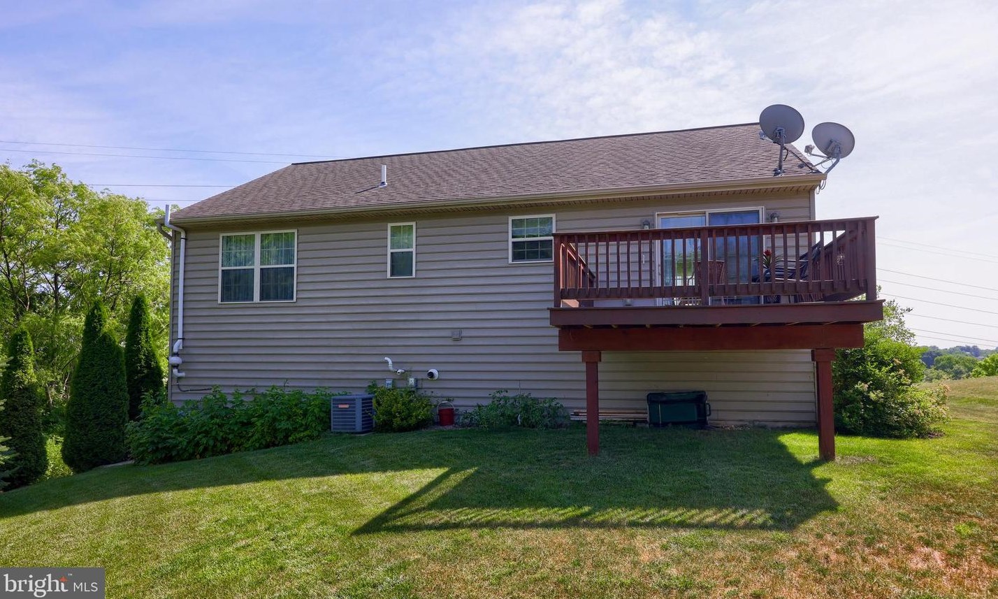 530 Millway Rd, Ephrata, PA 17522