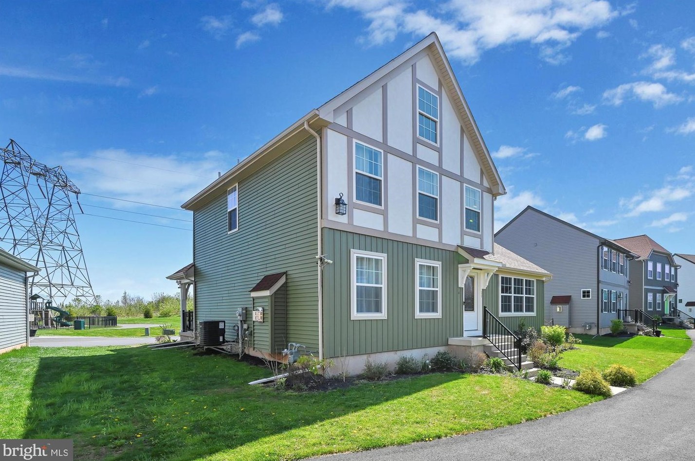 11 Bittendorf Way, Swartzville, PA 17569