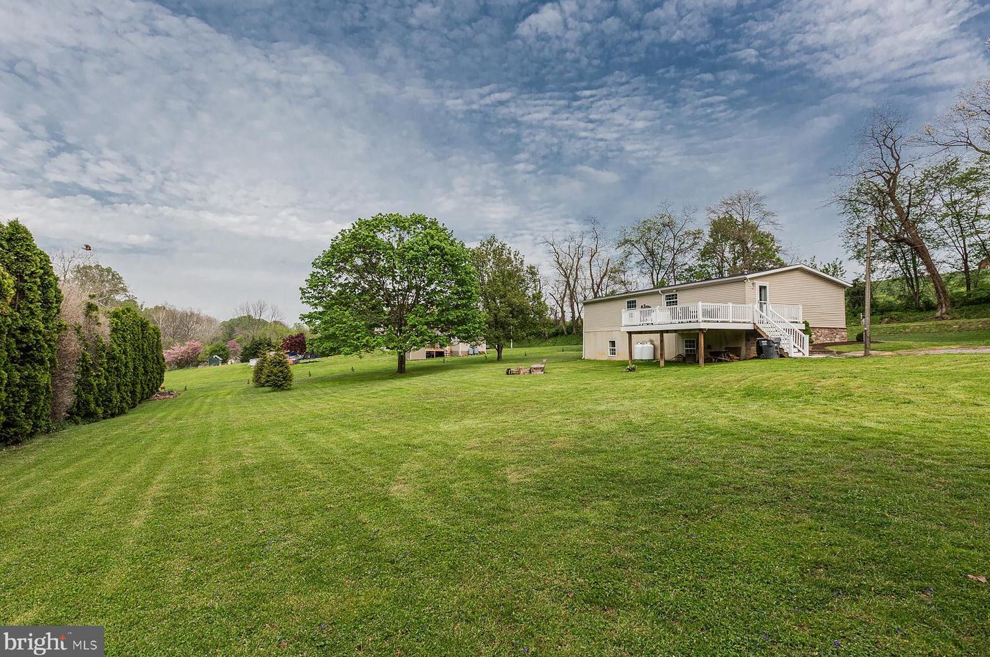 117 Miller Rd, Willow, PA 17584-9734