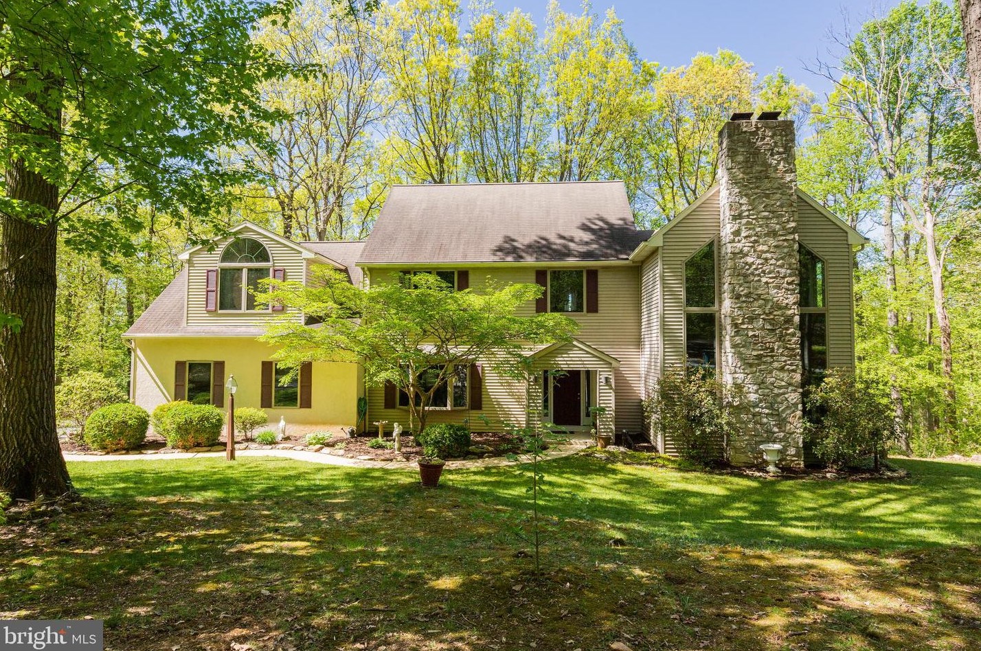 96 Hollow Woods Dr, Pequea, PA 17565-9622