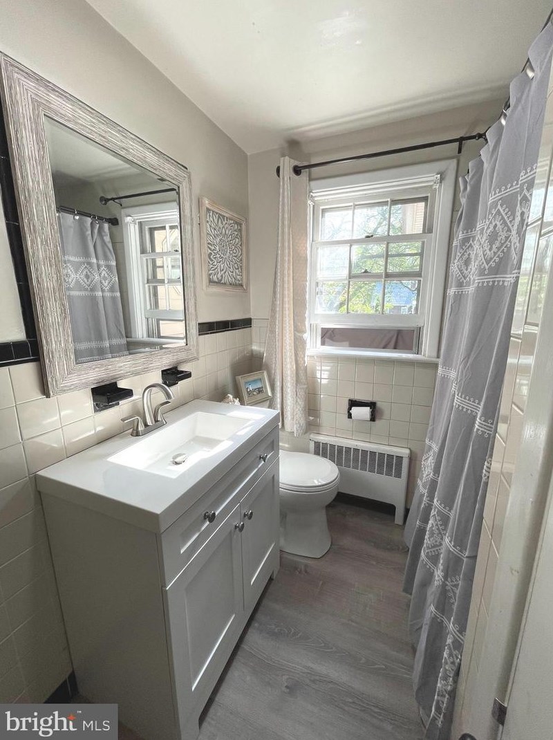 5975 Leebel Rd, East Petersburg PA  17520-1512 exterior