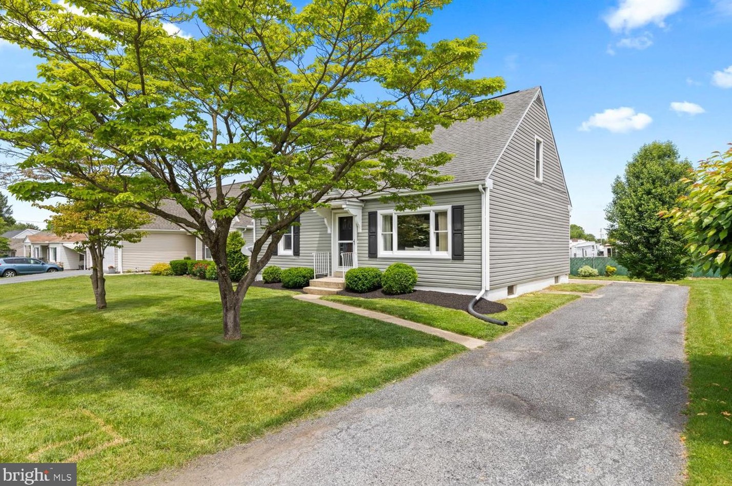 12 Plank Ave, Willow, PA 17584-9307