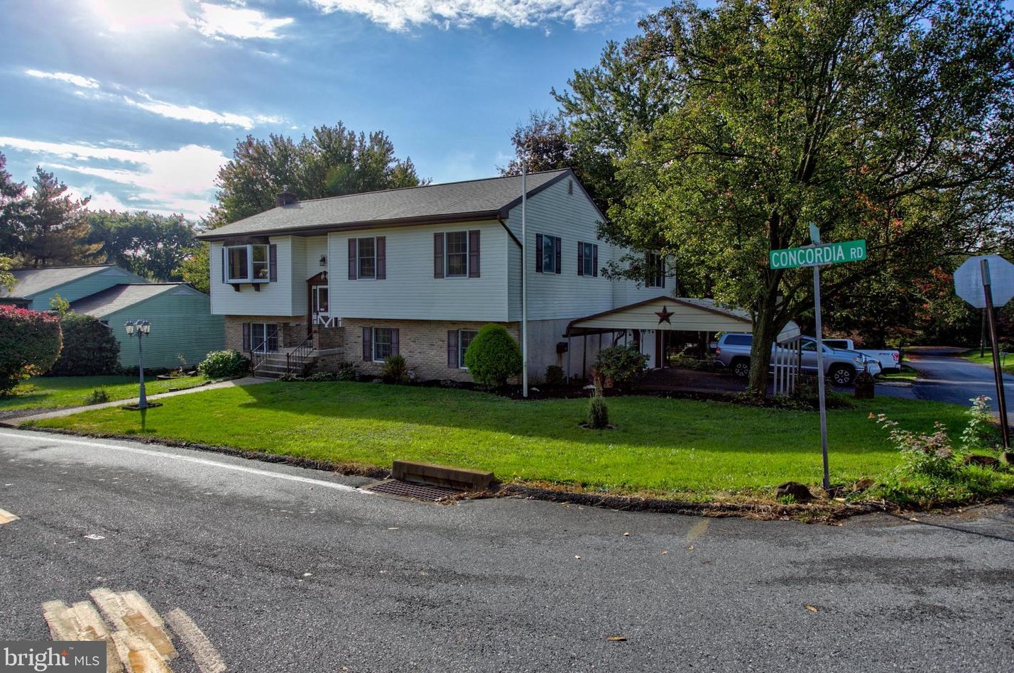 3736 Concordia Rd, Kinderhook, PA 17512-9787