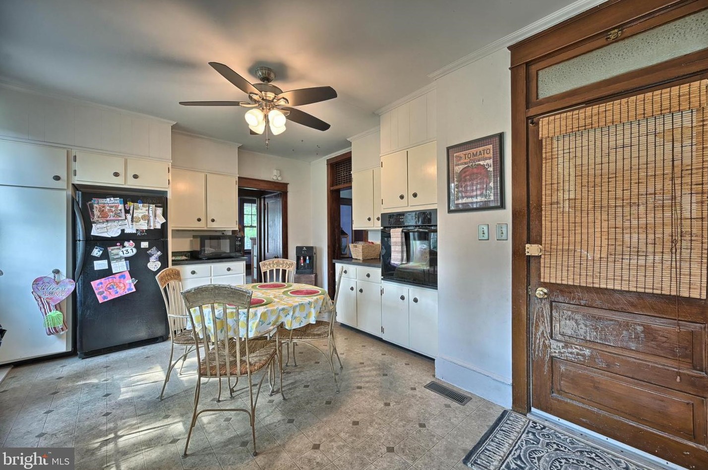 33 Park Ave, Ephrata, PA 17522