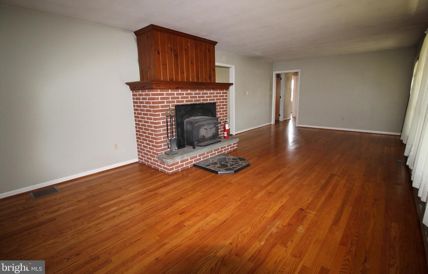 6118 Street Rd, Colerain, PA 17536